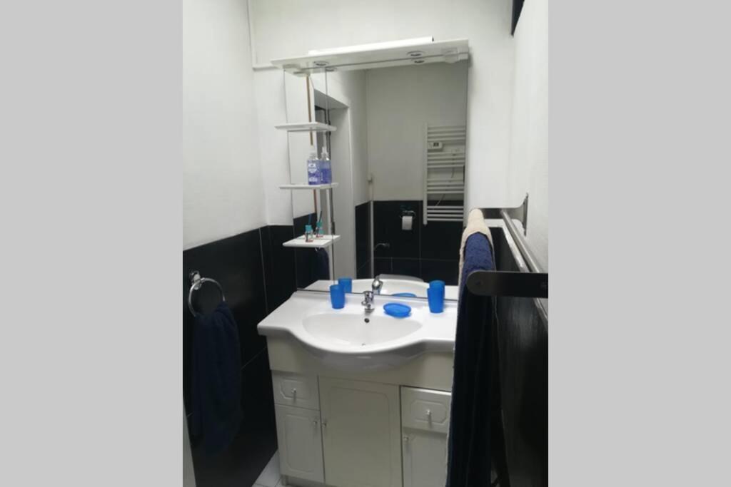 Appartement Neuf A Boussu - Pres De La France - Sejour Detente Bagian luar foto