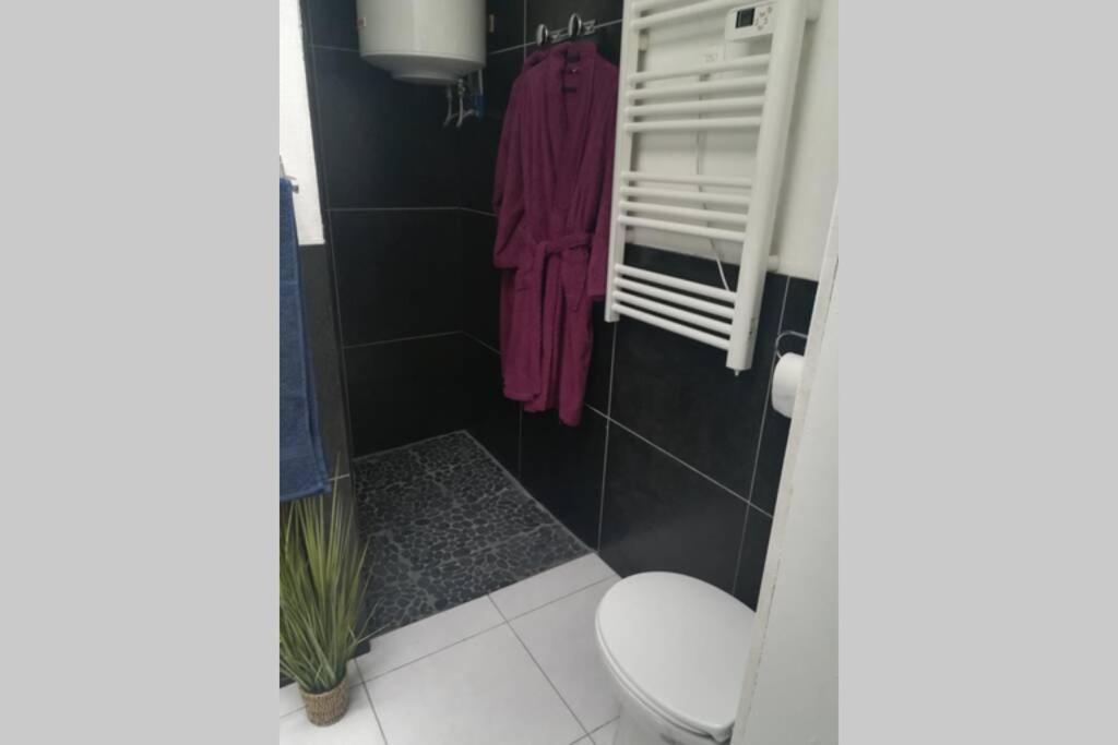 Appartement Neuf A Boussu - Pres De La France - Sejour Detente Bagian luar foto